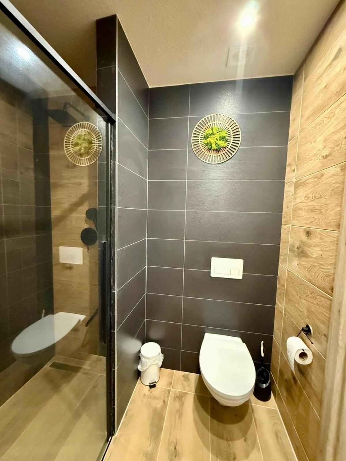 Apartmany Apollo Michalovce Exterior photo