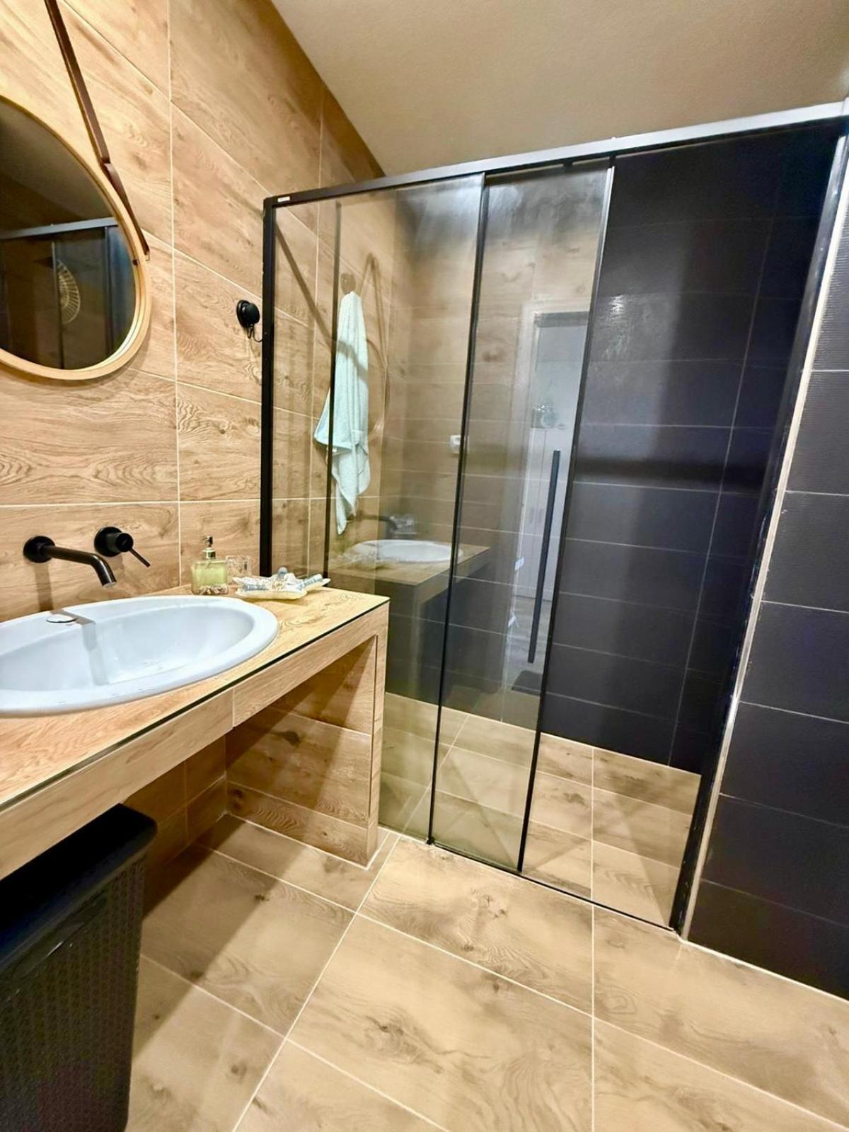 Apartmany Apollo Michalovce Exterior photo